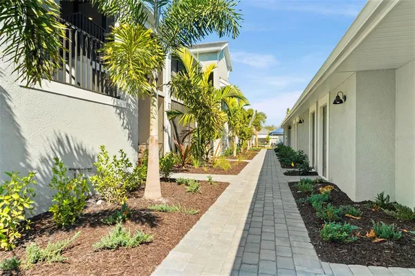 $2,500 | 19015 Scallop Loop, Unit 106, Lakewood Ranch, FL 34211