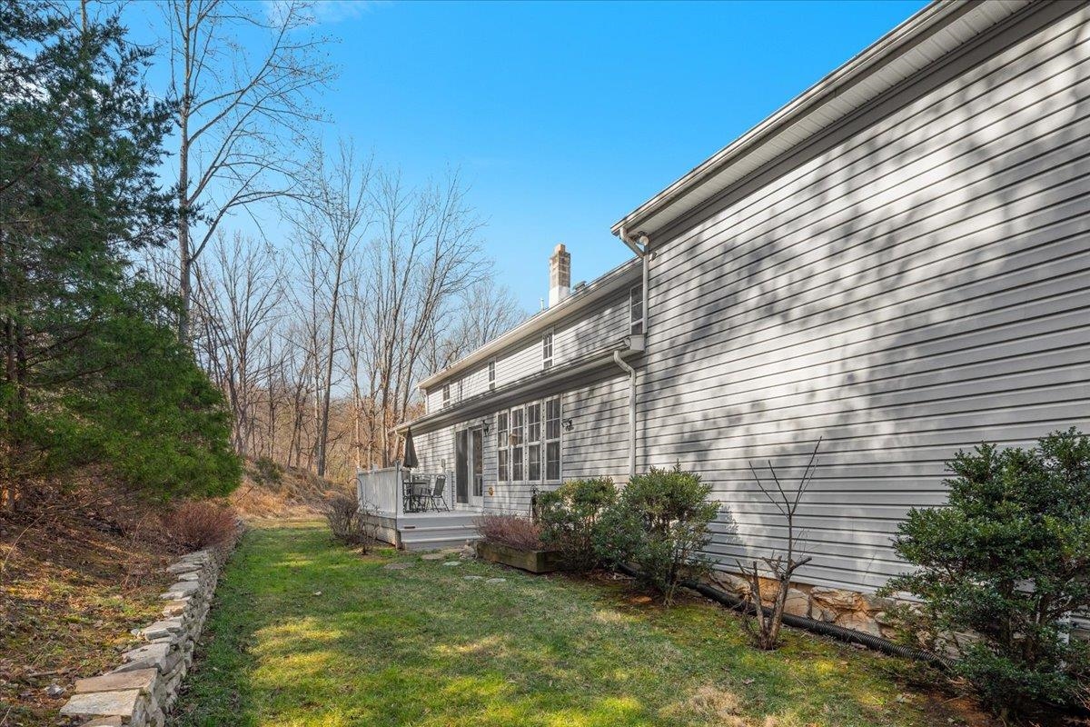 209 Park Ridge Court Front Royal, VA 22630 - Photo 48 of 59 a backyard of a house with lots of green space