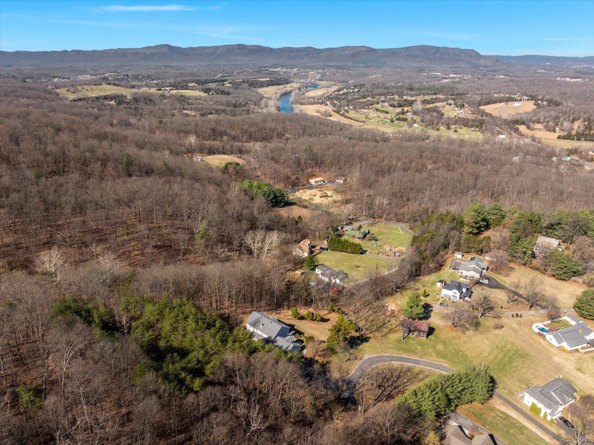 209 Park Ridge Court Front Royal, VA 22630 - Photo 57 of 59 a view of city and mountain