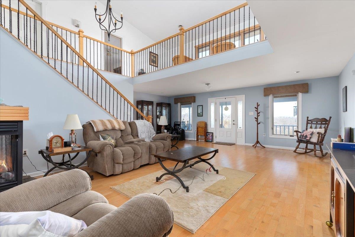 209 Park Ridge Court Front Royal, VA 22630 - Photo 7 of 59 a living room with furniture