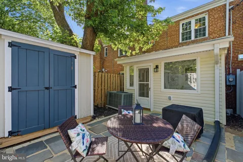 $725,000 | 29 Mt Vernon Avenue, Alexandria, VA 22301
