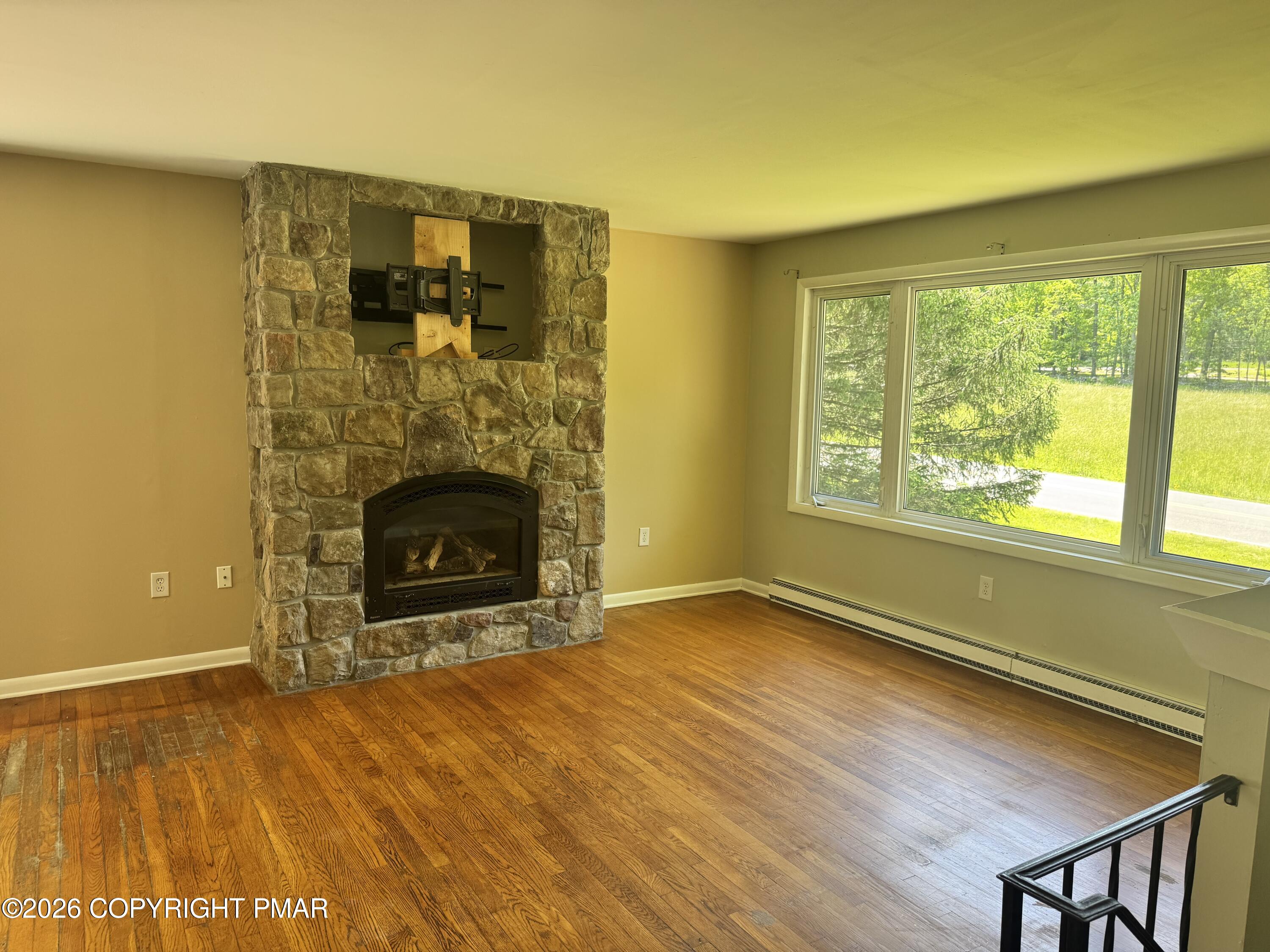 333 Shine Hill Road Henryville, PA 18332 - Photo 5 of 20 Living Room with propane fireplace