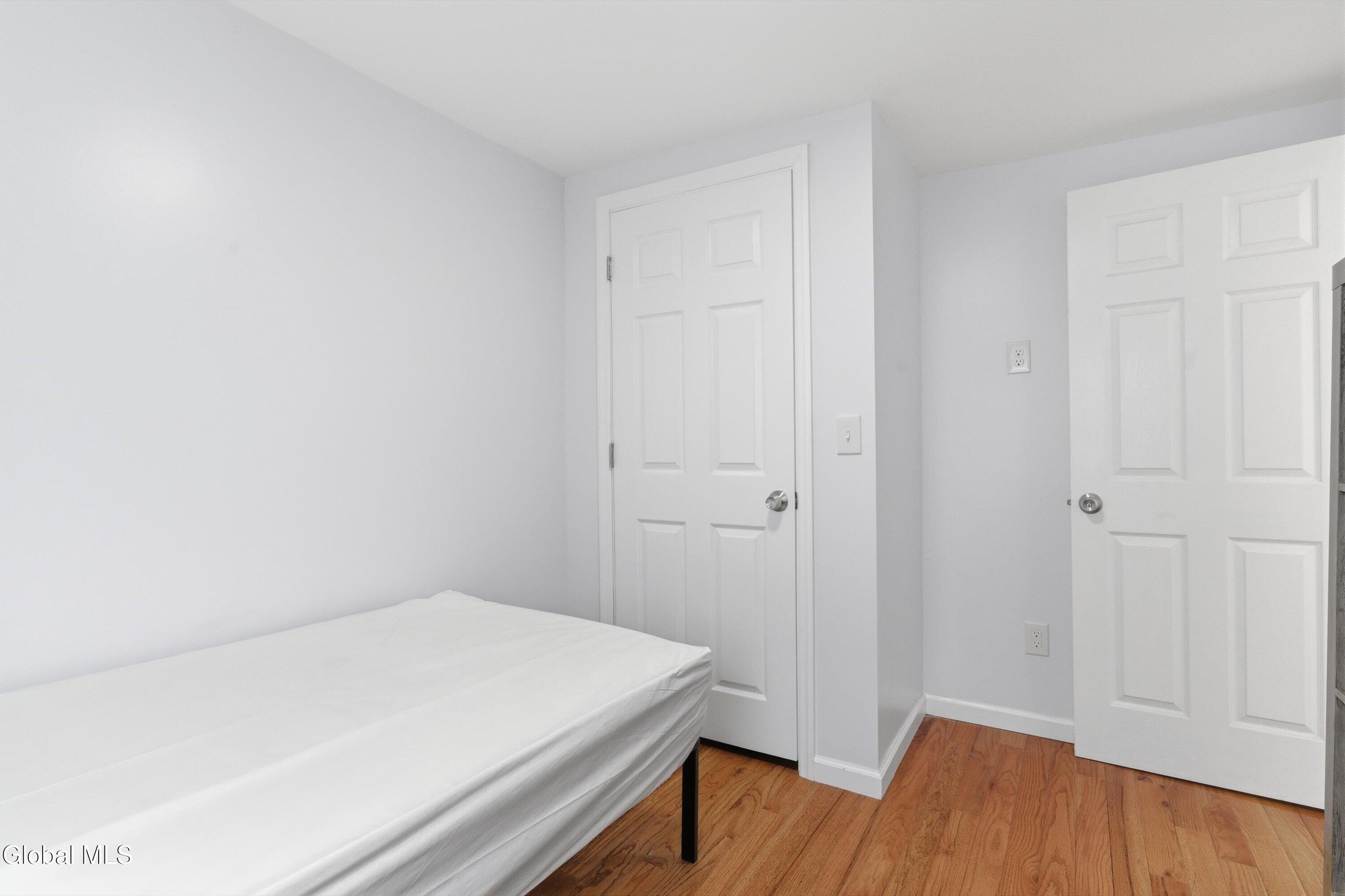 86 14th Street Troy, NY 12180 - Photo 11 of 26 14-86_14th_Street_014