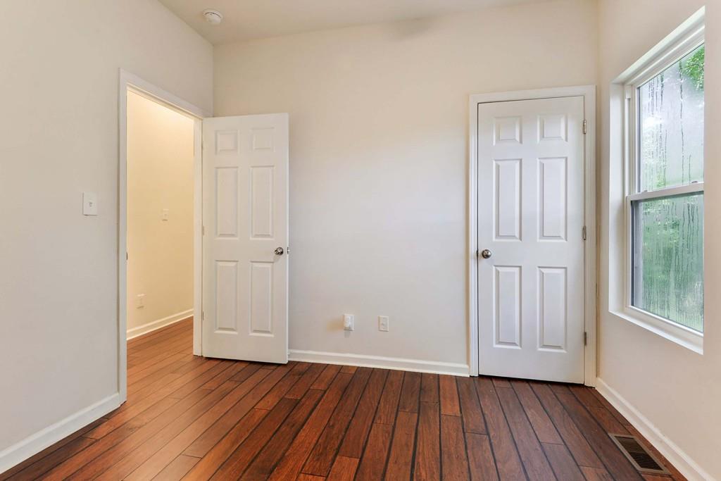 1099 Smith Street Southwest, Unit B Atlanta, GA 30310 - Photo 10 of 23