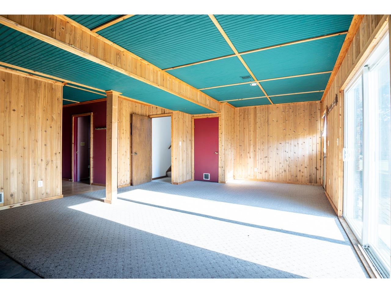 1476 Chadbourne Drive Lake Summerset, IL 61019 - Photo 17 of 22 a view of an empty room with a window