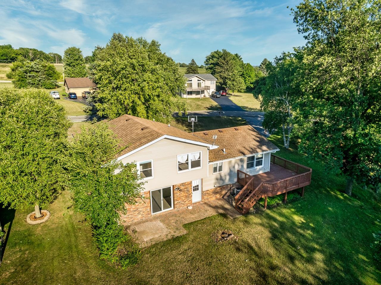 1476 Chadbourne Drive Lake Summerset, IL 61019 - Photo 21 of 22 a view of a house with a yard