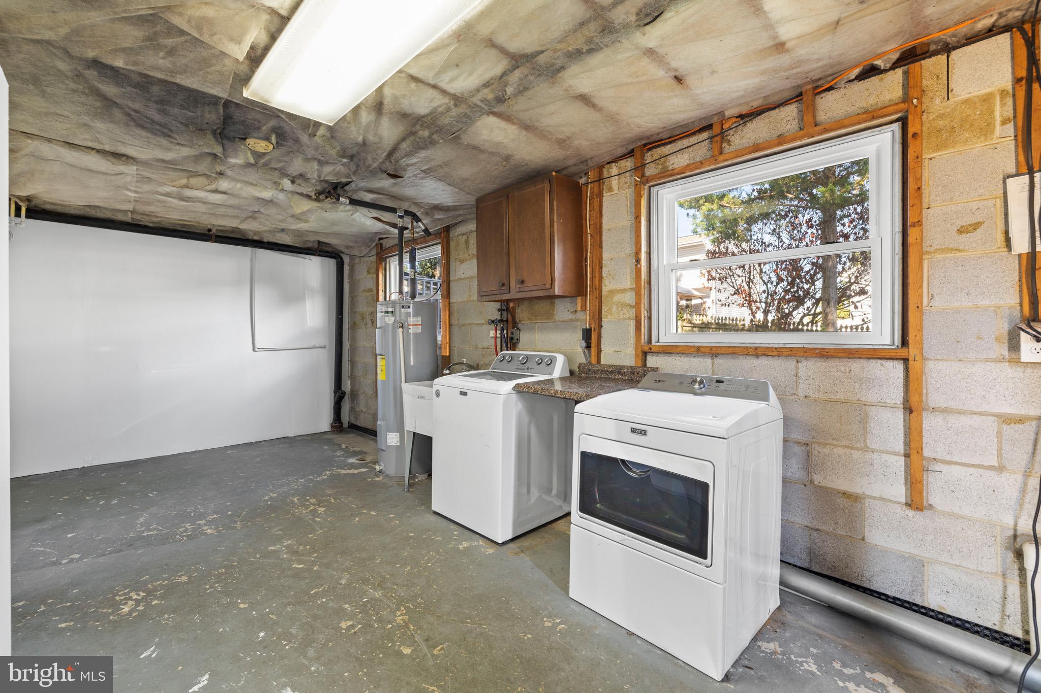 1602 Hilltop Road Edgewater, MD 21037 - Photo 26 of 31 LAUNDRY /STORAGE