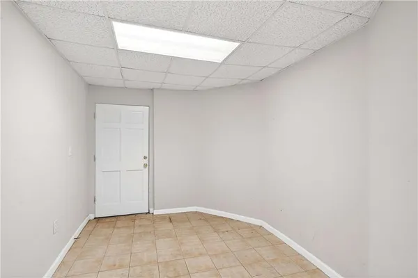 $6,500 | 235 Summerhouse Lane, Atlanta, GA 30350