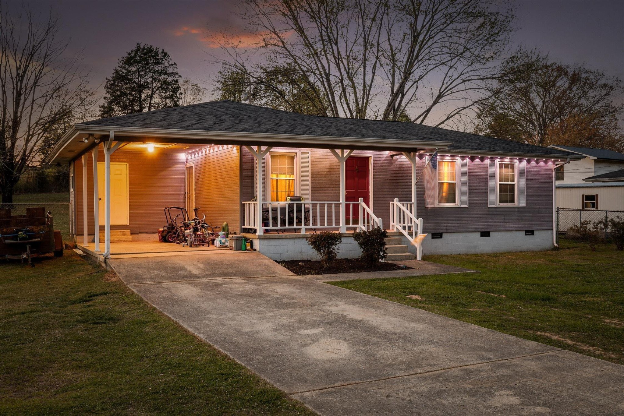 138 Sunset Drive Whitwell, TN 37397 - Photo 37 of 46 a view of a house with backyard and sitting area