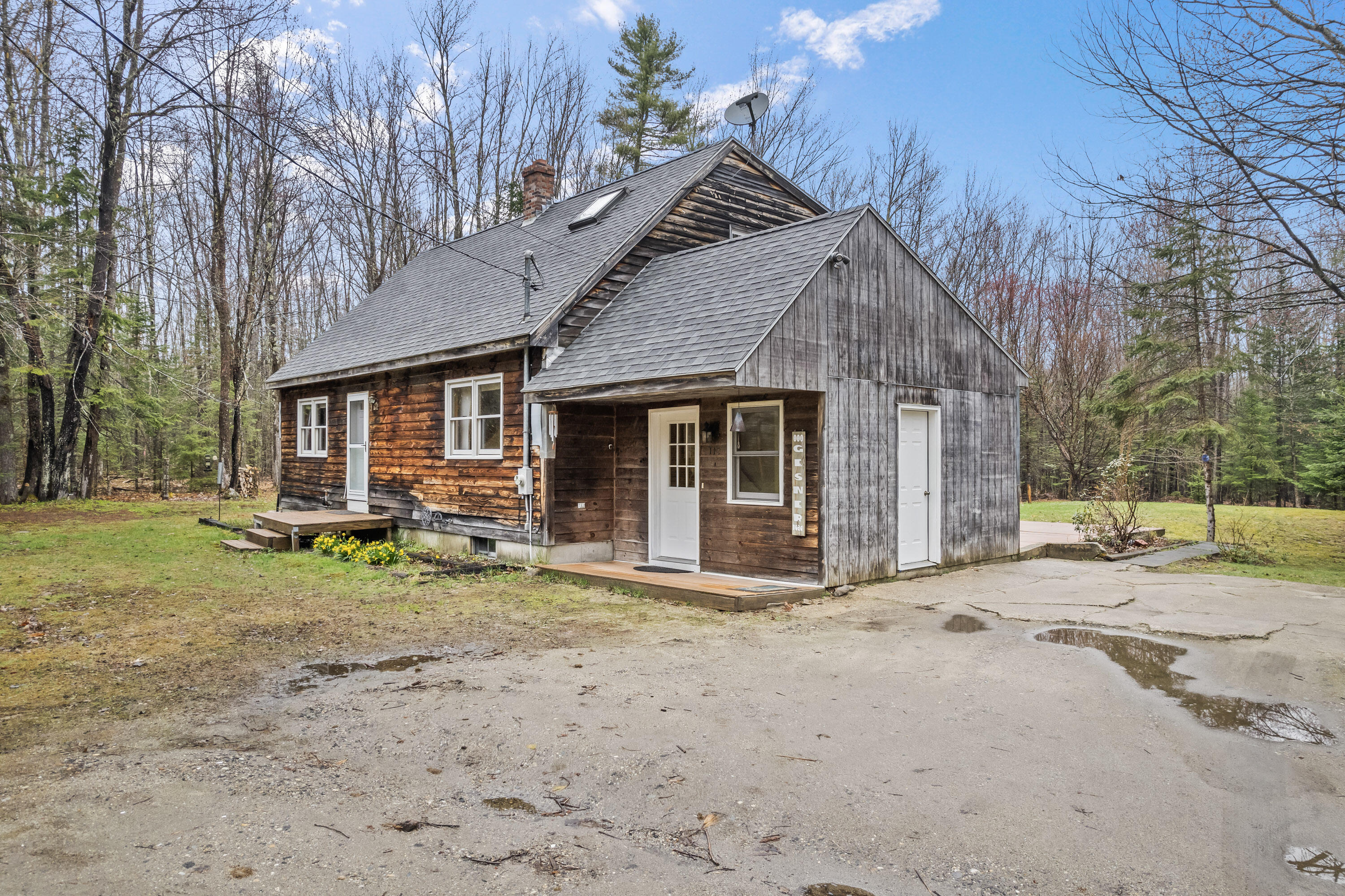112 Gesner Road Buckfield, ME 04220 - Photo 5 of 39 112 Gesner Road_104