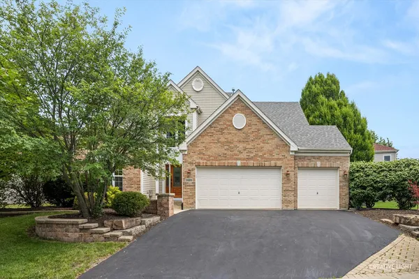 $649,000 | 1608 Trails End Lane, Bolingbrook, IL 60490