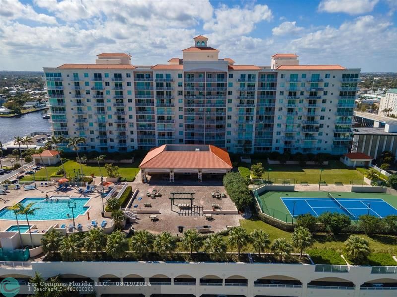 3020 Northeast 32nd Ave Unit 911  