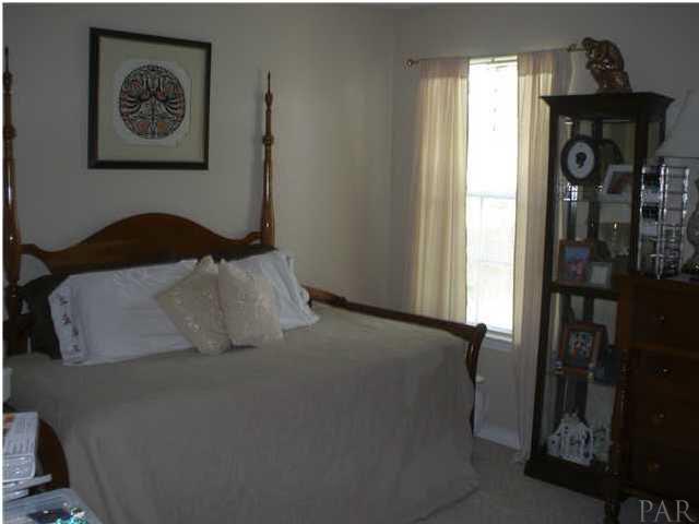 7099 Raburn Road Pensacola, FL 32526 - Photo 8 of 10 Gallery Image 8