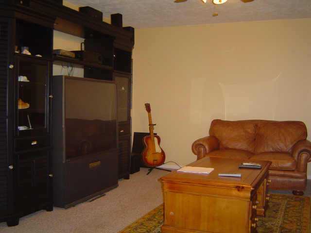 10420 Borror Road Orient, OH 43146 - Photo 9 of 10 Gallery Image 9