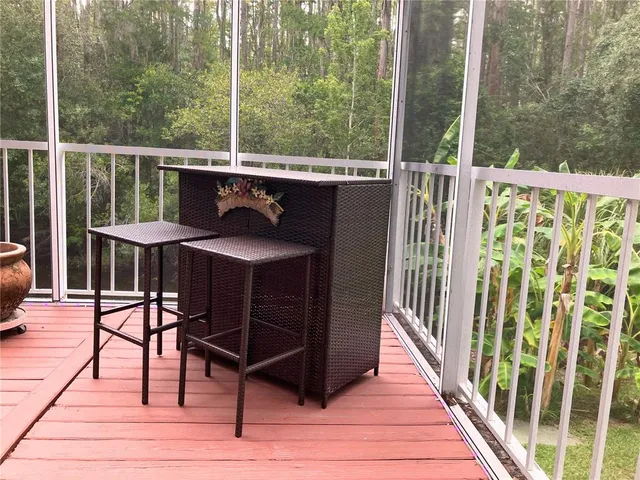 $395,000 | 2015 Vista Del Sol Circle, Unit 108, Lutz, FL 33558