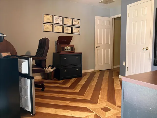 $395,000 | 2015 Vista Del Sol Circle, Unit 108, Lutz, FL 33558