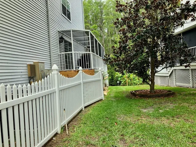 $395,000 | 2015 Vista Del Sol Circle, Unit 108, Lutz, FL 33558