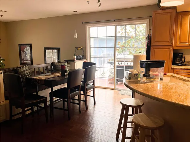 $395,000 | 2015 Vista Del Sol Circle, Unit 108, Lutz, FL 33558