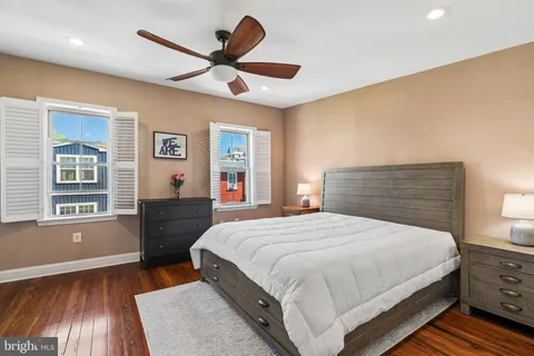 $725,000 | 2128 Carpenter Street, Philadelphia, PA 19146