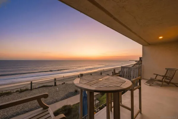 $2,549,000 | 441 South Sierra Avenue, Unit 208, Solana Beach, CA 92075