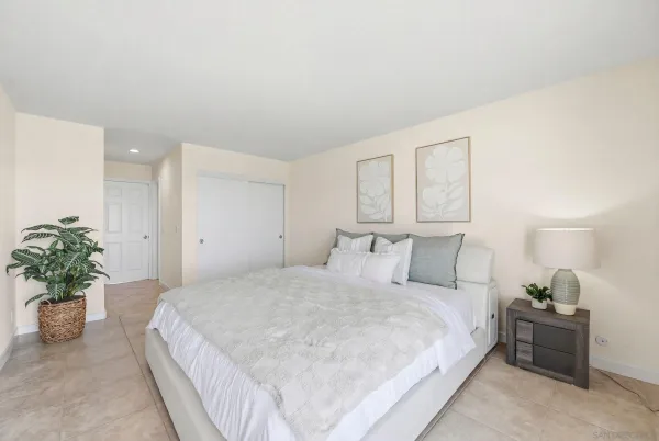 $2,421,500 | 441 South Sierra Avenue, Unit 208, Solana Beach, CA 92075