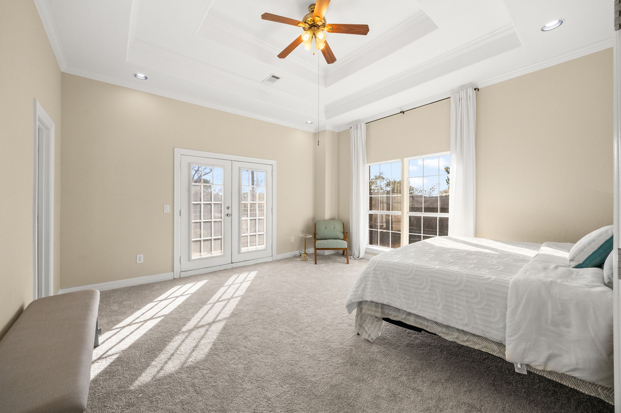 609 Gardner Street Houston, TX 77009 - Photo 17 of 31 a bedroom with a bed and window