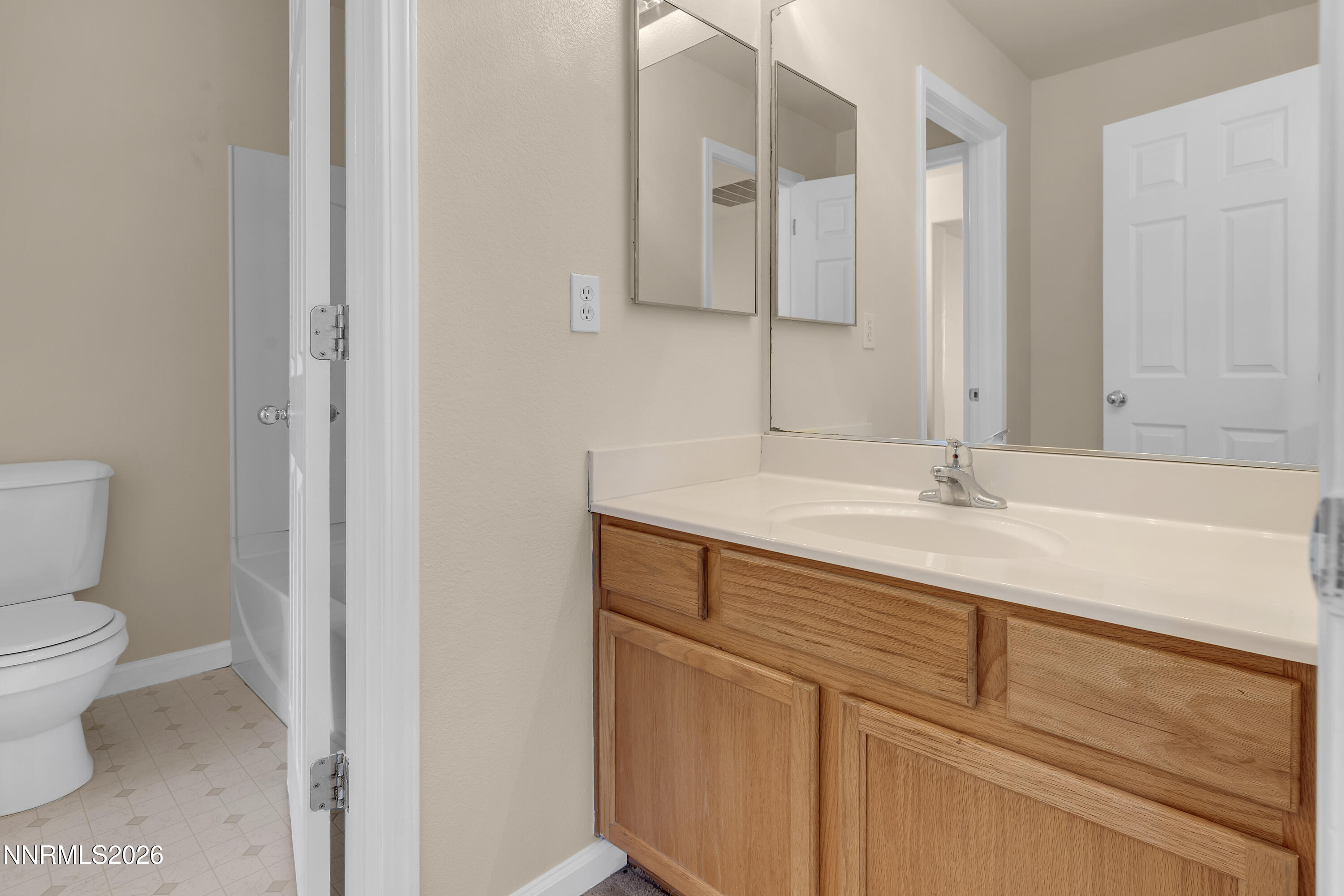 9248 Running Dog Circle Reno, NV 89506 - Photo 26 of 36 Jack and Jill Bathroom 4