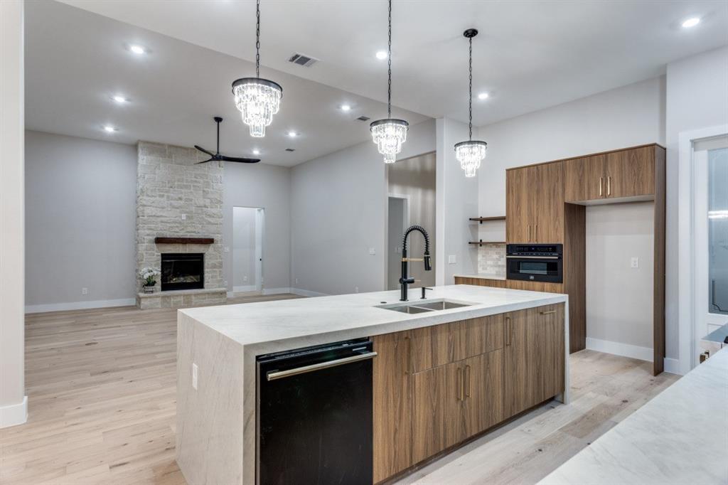 6306 Starlight Ranch Road Godley, TX 76044 - Photo 15 of 40