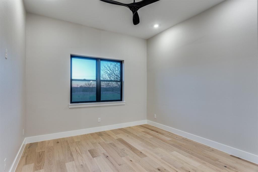 6306 Starlight Ranch Road Godley, TX 76044 - Photo 33 of 40