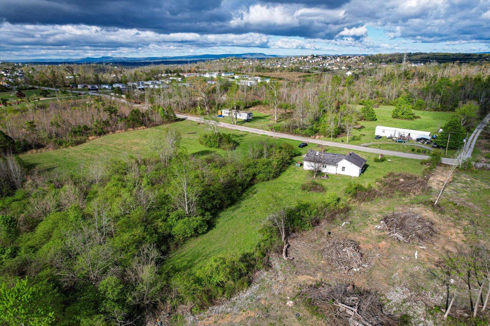 4210 Pattentown Road Ooltewah, TN 37363 - Photo 3 of 18 03-4210 Pattentown Rd-3