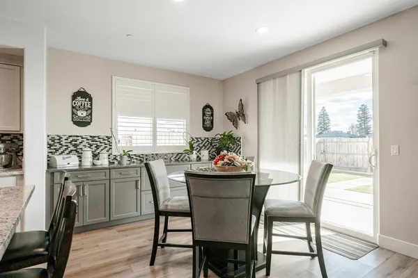 $739,000 | 928 Skansen Street, Kingsburg, CA 93631