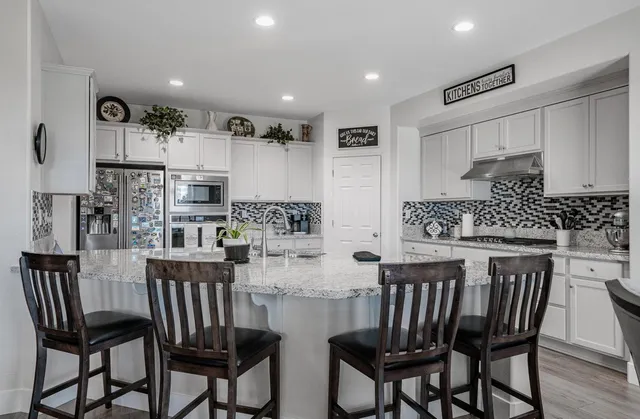 $759,000 | 928 Skansen Street, Kingsburg, CA 93631