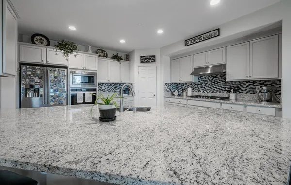 $739,000 | 928 Skansen Street, Kingsburg, CA 93631