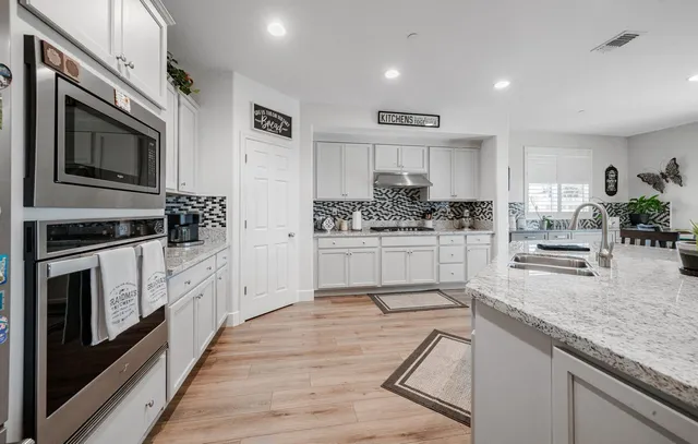 $759,000 | 928 Skansen Street, Kingsburg, CA 93631