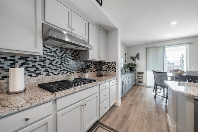 $759,000 | 928 Skansen Street, Kingsburg, CA 93631