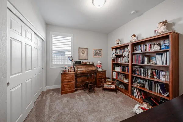 $729,000 | 928 Skansen Street, Kingsburg, CA 93631