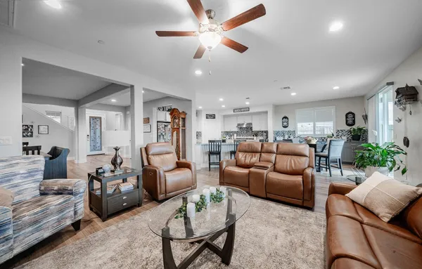 $729,000 | 928 Skansen Street, Kingsburg, CA 93631