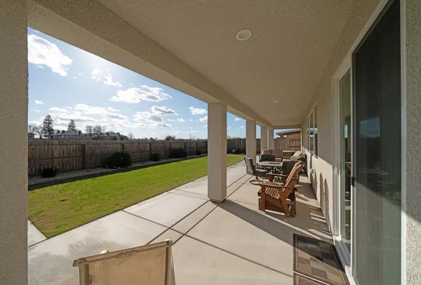 $739,000 | 928 Skansen Street, Kingsburg, CA 93631