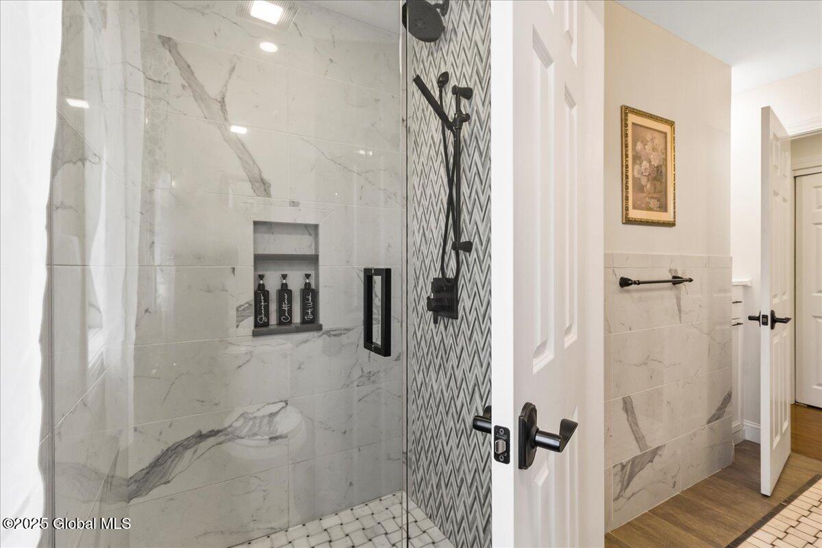 135 Seelye Road Queensbury, NY 12804 - Photo 21 of 62 46-IMG_5426
