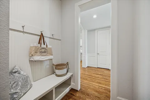 $1,200,000 | 1802 Wakefield Drive, Houston, TX 77018