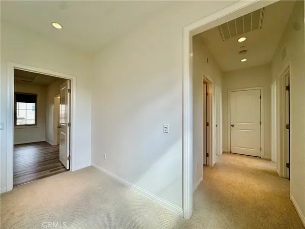 $6,450 | 51 Elmdale, Irvine, CA 92620
