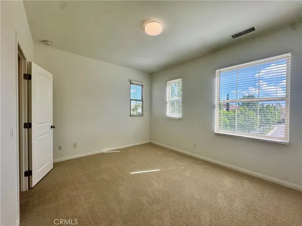 $6,450 | 51 Elmdale, Irvine, CA 92620