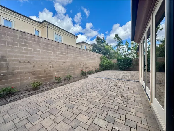 $6,450 | 51 Elmdale, Irvine, CA 92620