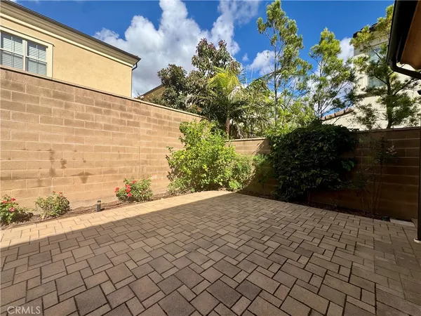 $6,450 | 51 Elmdale, Irvine, CA 92620