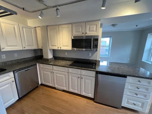 $330,000 | 90 Fleet Street, Unit 31, Portsmouth, NH 03801