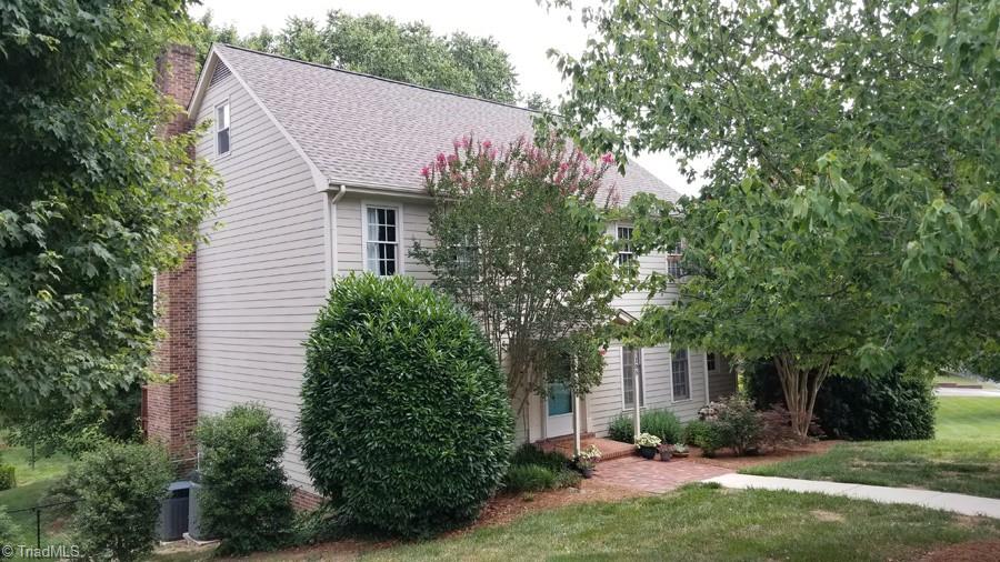 105 Royal Road Jamestown, NC 27282 - Photo 2 of 34 Gallery Image 2