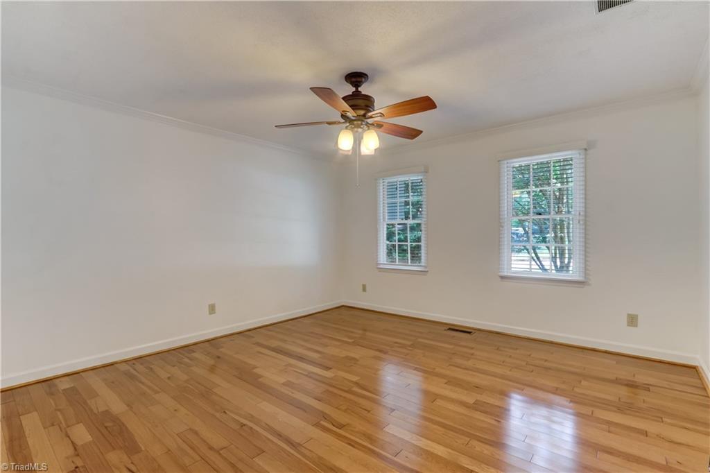 105 Royal Road Jamestown, NC 27282 - Photo 17 of 34 Gallery Image 17