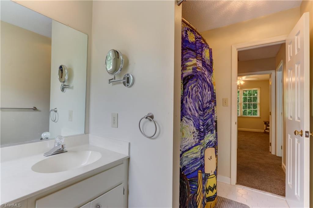 105 Royal Road Jamestown, NC 27282 - Photo 25 of 34 Gallery Image 25