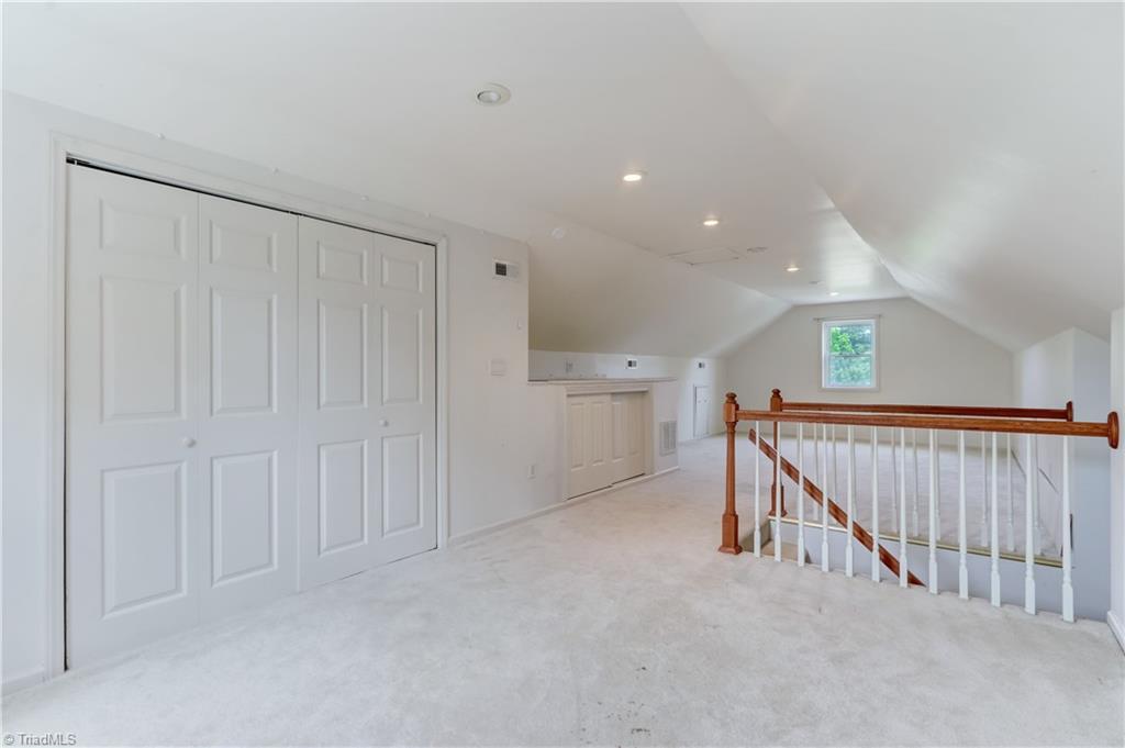 105 Royal Road Jamestown, NC 27282 - Photo 27 of 34 Gallery Image 27