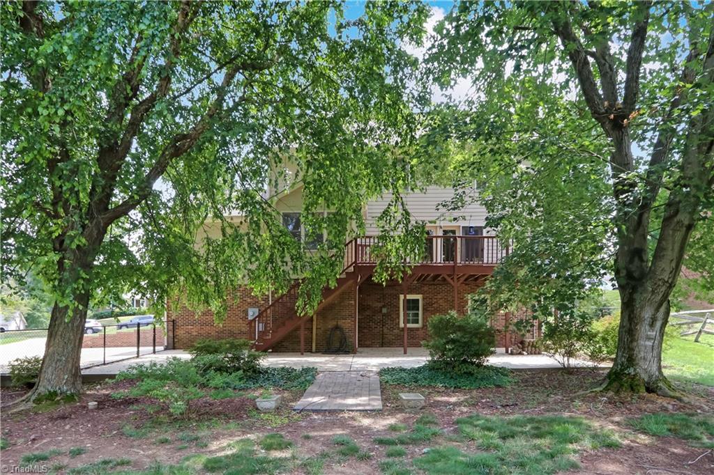 105 Royal Road Jamestown, NC 27282 - Photo 34 of 34 Gallery Image 34